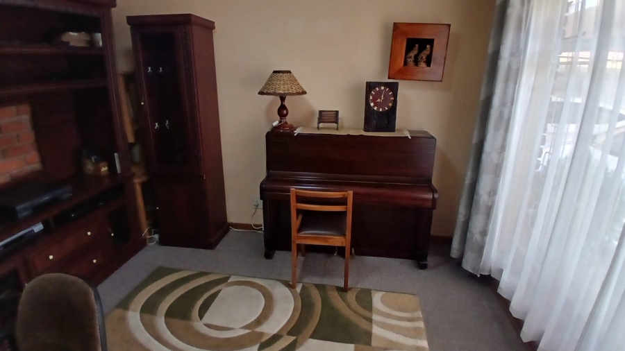 3 Bedroom Property for Sale in Fichardt Park Free State